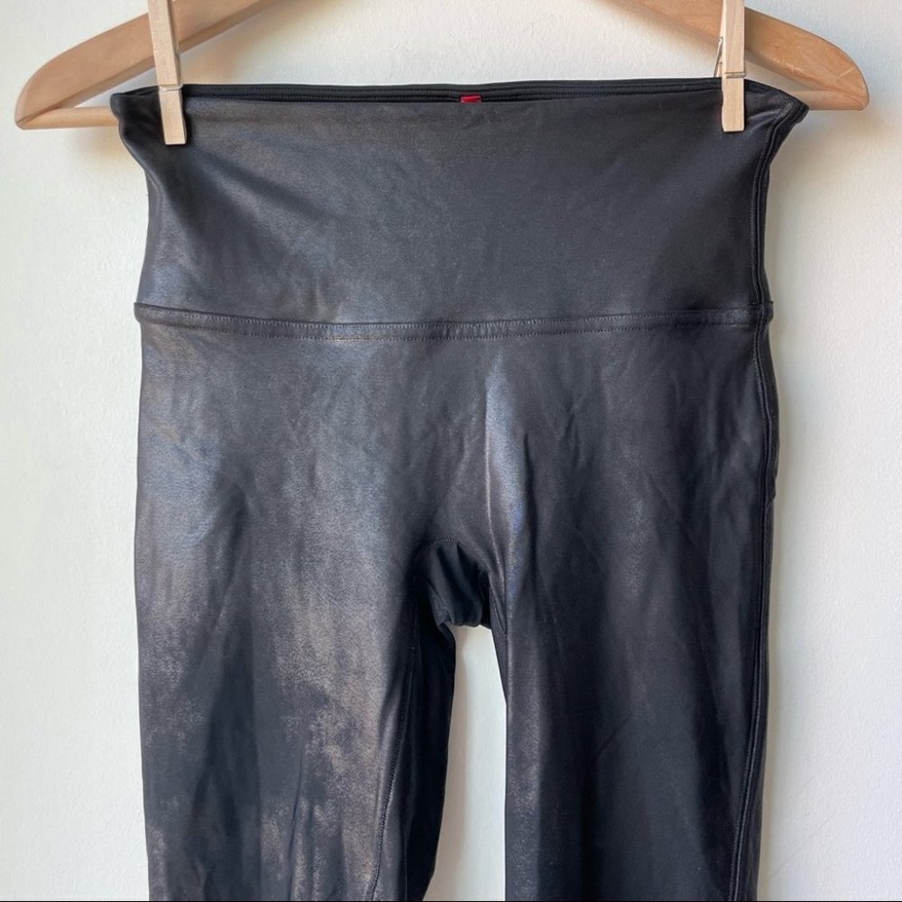 Spanx Faux Leather Leggings - Picture 5 of 8